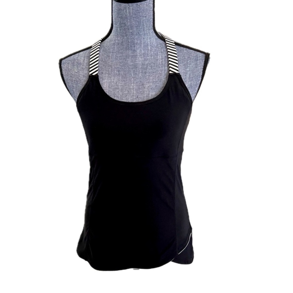 NWOT MPG Workout Tank with Shelf bra
